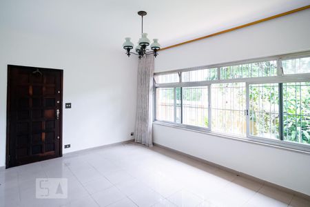 Sala de casa para alugar com 3 quartos, 150m² em Jardim Umuarama, São Paulo