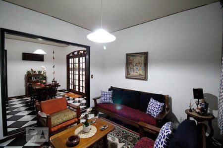 Sala de casa para alugar com 4 quartos, 255m² em Parque Continental Ii, Guarulhos