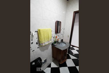 Lavabo de casa para alugar com 4 quartos, 255m² em Parque Continental Ii, Guarulhos