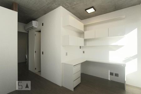 SUITE de apartamento para alugar com 1 quarto, 70m² em Petrópolis, Porto Alegre