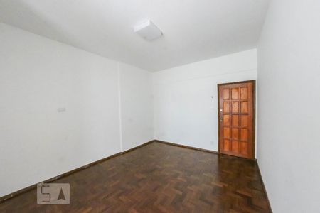 Sala de apartamento para alugar com 1 quarto, 50m² em Barro Preto, Belo Horizonte