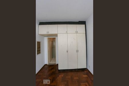 Quarto  de apartamento para alugar com 1 quarto, 50m² em Barro Preto, Belo Horizonte