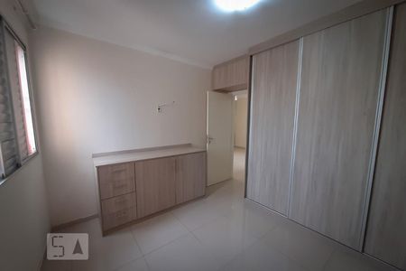 Quarto 2 de apartamento para alugar com 2 quartos, 50m² em Jardim Ângela (zona Leste), São Paulo