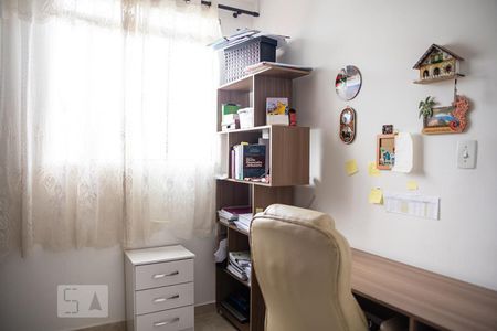 Quarto 1 de apartamento para alugar com 2 quartos, 43m² em Camargos, Belo Horizonte