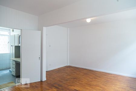 Sala  de apartamento para alugar com 3 quartos, 100m² em Carmo, Belo Horizonte