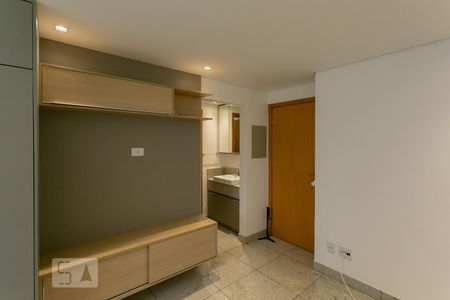 Sala de apartamento para alugar com 1 quarto, 30m² em Funcionários, Belo Horizonte