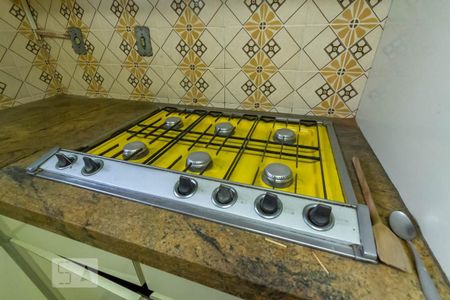 Casa para alugar com 180m², 4 quartos e 3 vagas Casa para alugar com 180m², 4 quartos e 3 vagasCooktop