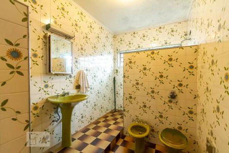 Casa para alugar com 180m², 4 quartos e 3 vagas Casa para alugar com 180m², 4 quartos e 3 vagasBanheiro social