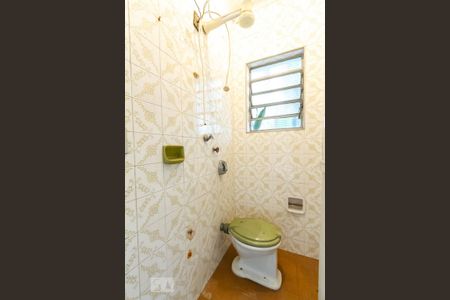 Casa para alugar com 180m², 4 quartos e 3 vagas Casa para alugar com 180m², 4 quartos e 3 vagasBanheiro de serviço