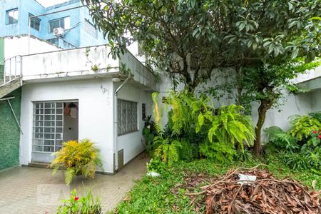 Casa para alugar com 180m², 4 quartos e 3 vagas Casa para alugar com 180m², 4 quartos e 3 vagasVista