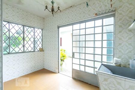 Casa para alugar com 180m², 4 quartos e 3 vagas Casa para alugar com 180m², 4 quartos e 3 vagasÁrea de serviço