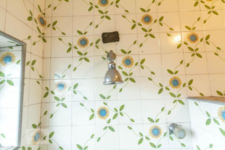 Casa para alugar com 180m², 4 quartos e 3 vagas Casa para alugar com 180m², 4 quartos e 3 vagasDucha