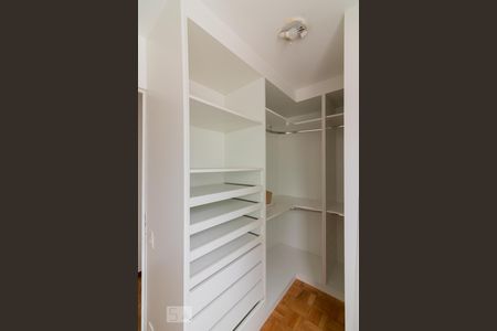 Quarto 2 de apartamento para alugar com 2 quartos, 60m² em Vila Olímpia, São Paulo