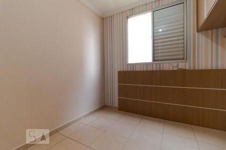 Quarto 01 de apartamento à venda com 2 quartos, 50m² em Vila Industrial , Campinas