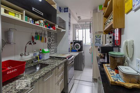 Cozinha de apartamento à venda com 2 quartos, 48m² em Presidente Altino, Osasco