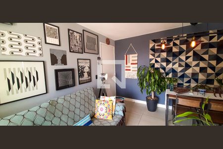 Sala de apartamento à venda com 2 quartos, 60m² em Presidente Altino, Osasco