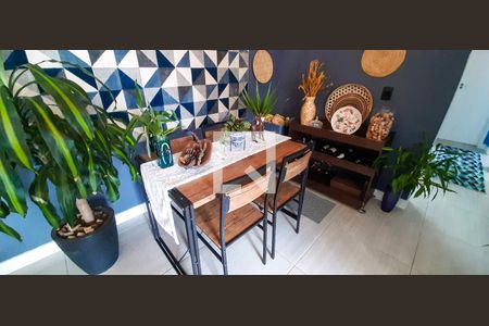 Sala de apartamento à venda com 2 quartos, 60m² em Presidente Altino, Osasco