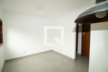 Sala de casa para alugar com 2 quartos, 60m² em Jardim Virginia Bianca, São Paulo
