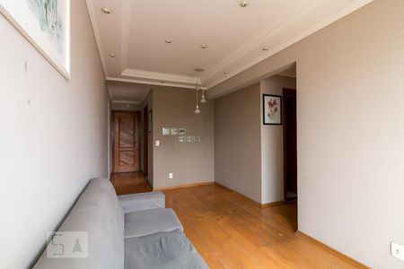 Sala de apartamento para alugar com 3 quartos, 70m² em Macedo, Guarulhos