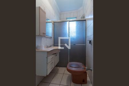 Banheiro 1 de casa à venda com 3 quartos, 120m² em Itaquera, São Paulo
