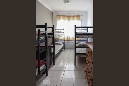 Dormitório 1 de apartamento para alugar com 2 quartos, 95m² em Parque Enseada, Guarujá