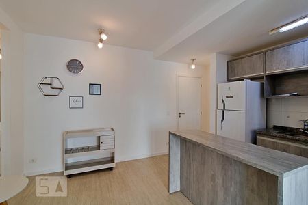 Sala de apartamento para alugar com 1 quarto, 48m² em Vila Andrade, São Paulo