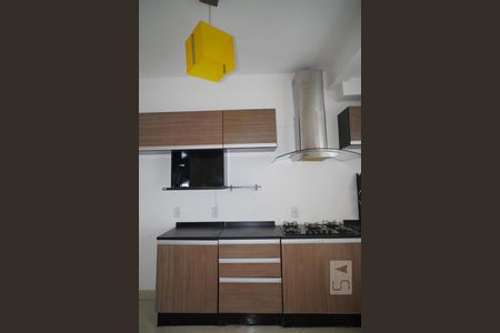 Cozinha de apartamento para alugar com 2 quartos, 80m² em Passo D’areia, Porto Alegre