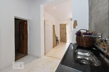 Cozinha de kitnet/studio para alugar com 1 quarto, 30m² em Gávea, Rio de Janeiro