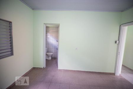 Suite de casa para alugar com 3 quartos, 120m² em Vila Tiradentes, São Paulo