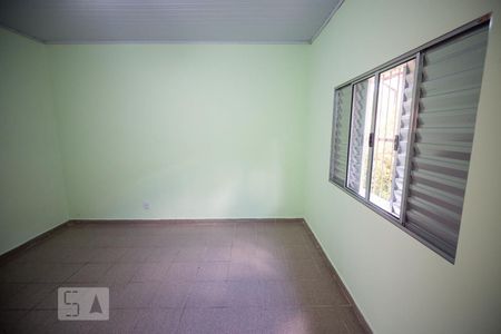 Quarto 2 de casa para alugar com 3 quartos, 120m² em Vila Tiradentes, São Paulo