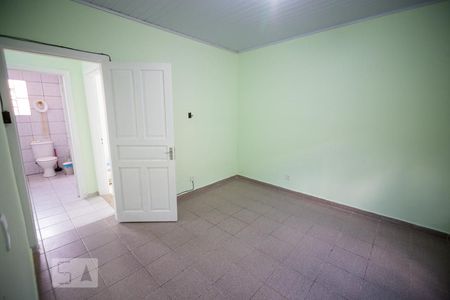 Quarto 2 de casa para alugar com 3 quartos, 120m² em Vila Tiradentes, São Paulo