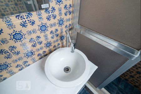 Apartamento à venda com 70m², 2 quartos e sem vaga Apartamento à venda com 70m², 2 quartos e sem vagaBanheiro