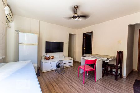Sala de apartamento para alugar com 3 quartos, 105m² em Fonseca, Niterói