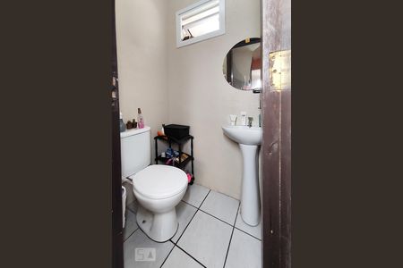 Lavabo de casa de condomínio para alugar com 2 quartos, 70m² em Bairro Fátima, Canoas