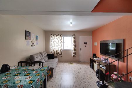 Sala de casa de condomínio para alugar com 2 quartos, 70m² em Bairro Fátima, Canoas