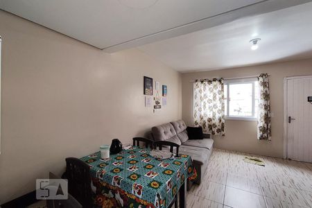 Sala de casa de condomínio para alugar com 2 quartos, 70m² em Bairro Fátima, Canoas