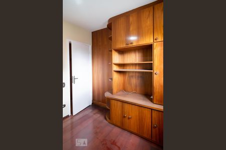 Quarto 1 de apartamento para alugar com 2 quartos, 57m² em Vila Constancia, São Paulo