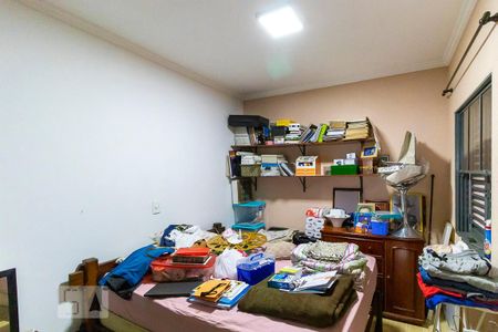 Casa para alugar com 150m², 3 quartos e 3 vagas Casa para alugar com 150m², 3 quartos e 3 vagasQuarto 3