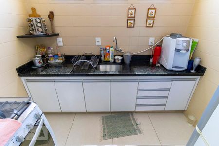 Casa para alugar com 150m², 3 quartos e 3 vagas Casa para alugar com 150m², 3 quartos e 3 vagasCozinha