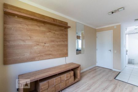 Sala de apartamento para alugar com 2 quartos, 40m² em Jardim Petrópolis, Cotia