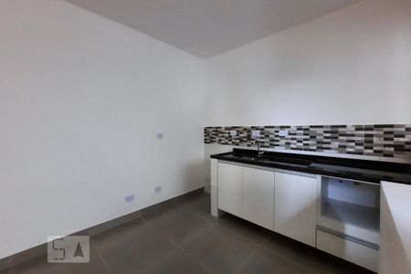 Cozinha de apartamento para alugar com 1 quarto, 40m² em Vila Santa Luzia, São Bernardo do Campo