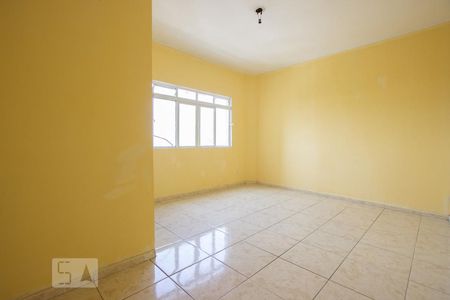 Sala de apartamento para alugar com 2 quartos, 75m² em Vila Santa Terezinha, Carapicuíba