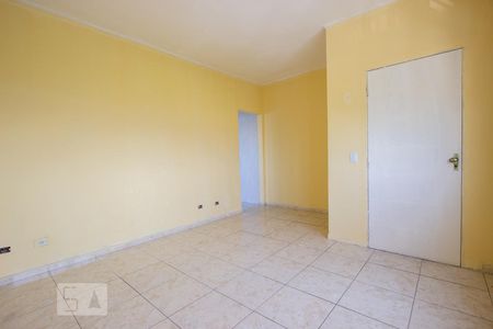 Sala de apartamento para alugar com 2 quartos, 75m² em Vila Santa Terezinha, Carapicuíba