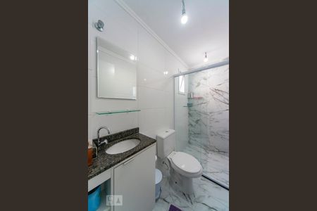 Banheiro de apartamento à venda com 2 quartos, 40m² em Vila Guiomar, Santo André