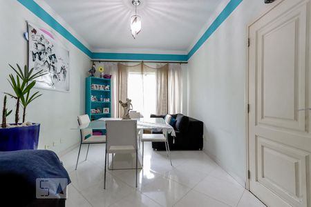 Sala de casa à venda com 3 quartos, 125m² em Vila Constança, São Paulo