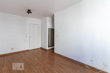 Sala de apartamento para alugar com 1 quarto, 43m² em Vila Uberabinha, São Paulo