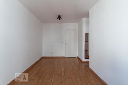 Sala de apartamento para alugar com 1 quarto, 43m² em Vila Uberabinha, São Paulo