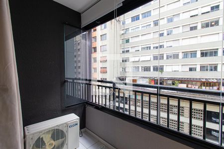 Varanda de kitnet/studio para alugar com 1 quarto, 22m² em Centro, São Paulo