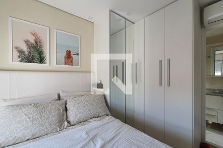 Suíte de apartamento à venda com 2 quartos, 71m² em Vila Mariana, São Paulo