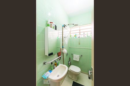 Lavabo de casa à venda com 4 quartos, 260m² em Mirandópolis, São Paulo
